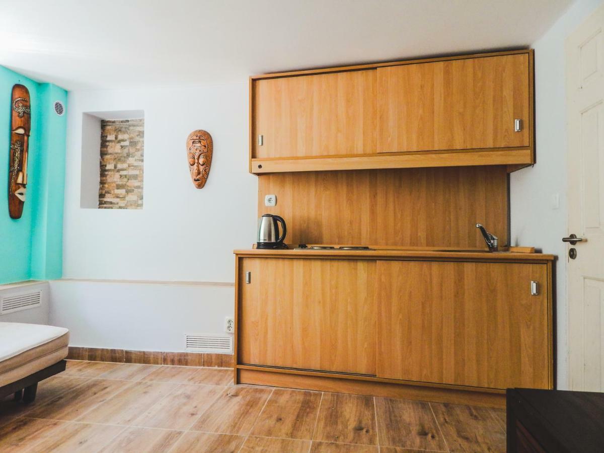 Apartemen Center New Studio 3 *